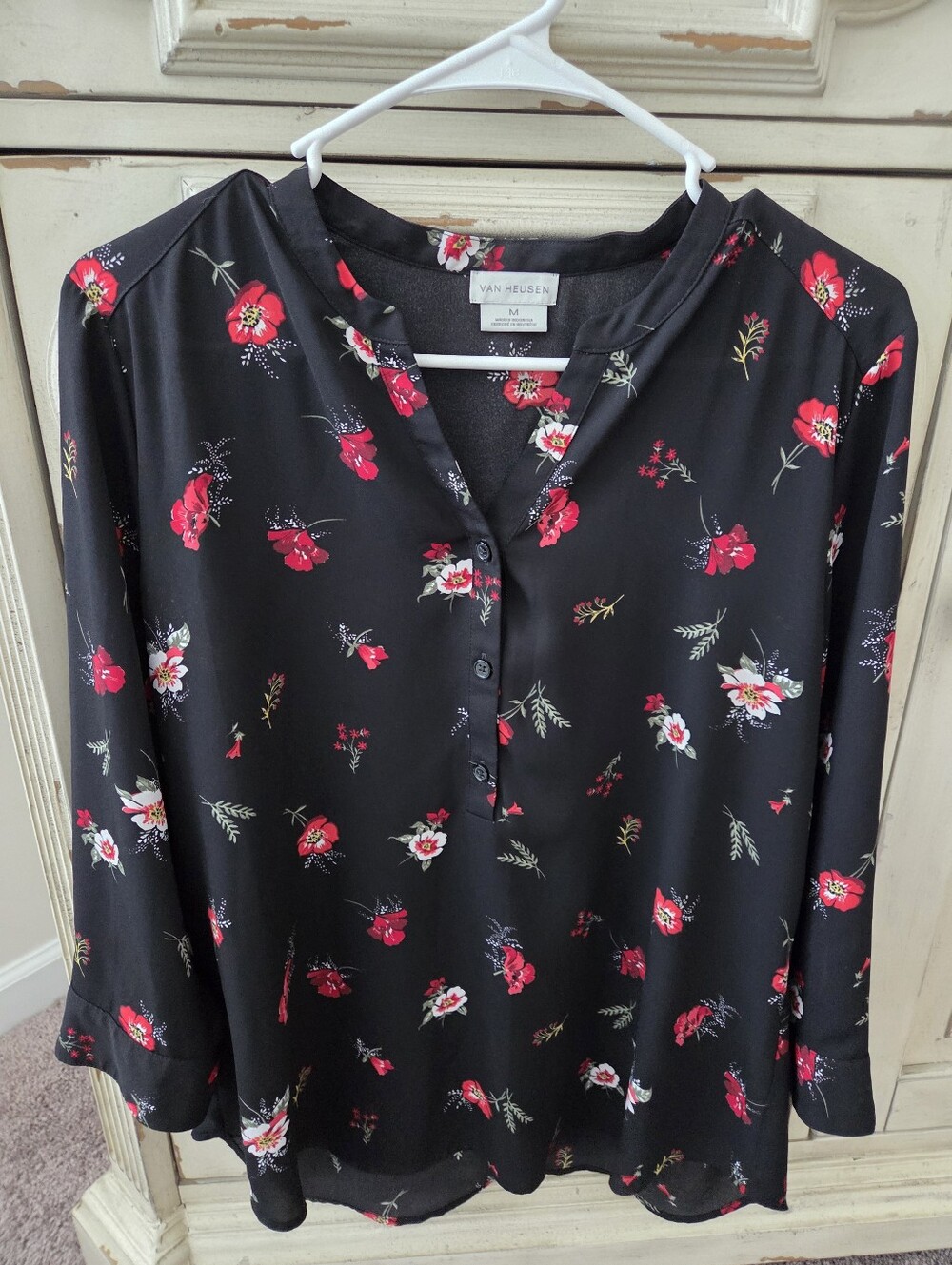 Van Heusen Blouse Size M